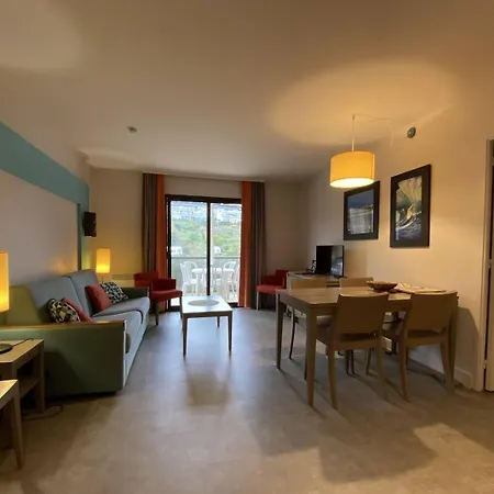 Apartment Avec Piscine, De Trestraou A - Ref 505 Perros-Guirec